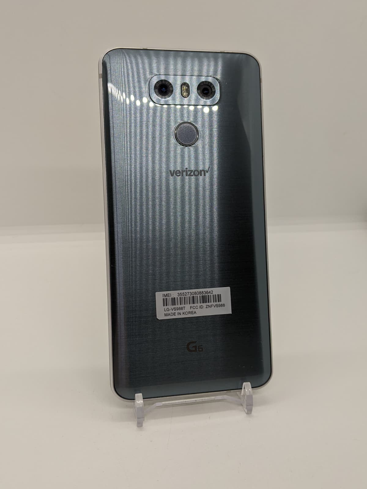 LG G6 VS988 32GB Verizon Unlocked 4G LTE Platinum Smartphone