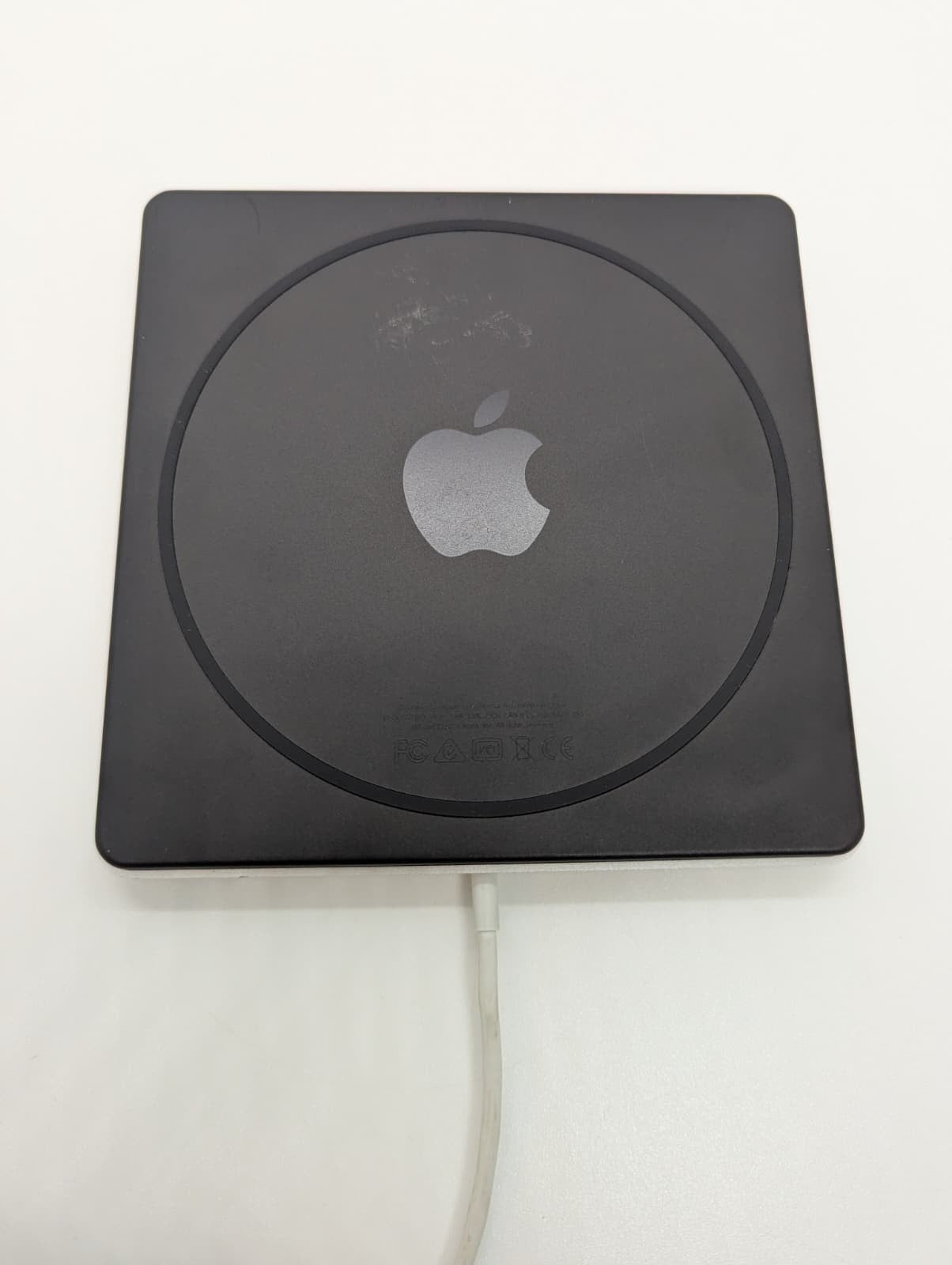 Apple USB SuperDrive (A1379) USB 2.0 External Optical CD-RW/DVD-RW Burner USED