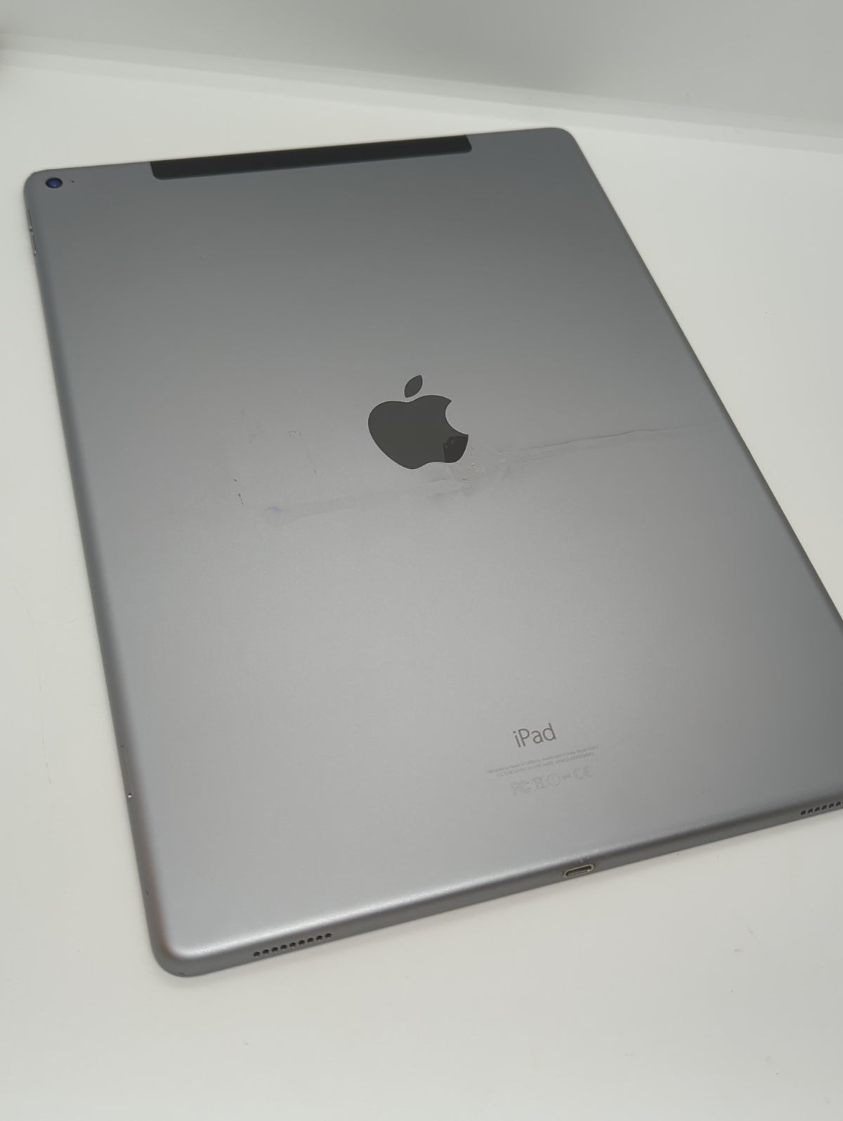 Apple iPad Pro 12.9" 128GB (AT&T / Unlocked + Wi-Fi) A1652 ML3K2LL/A Space Gray