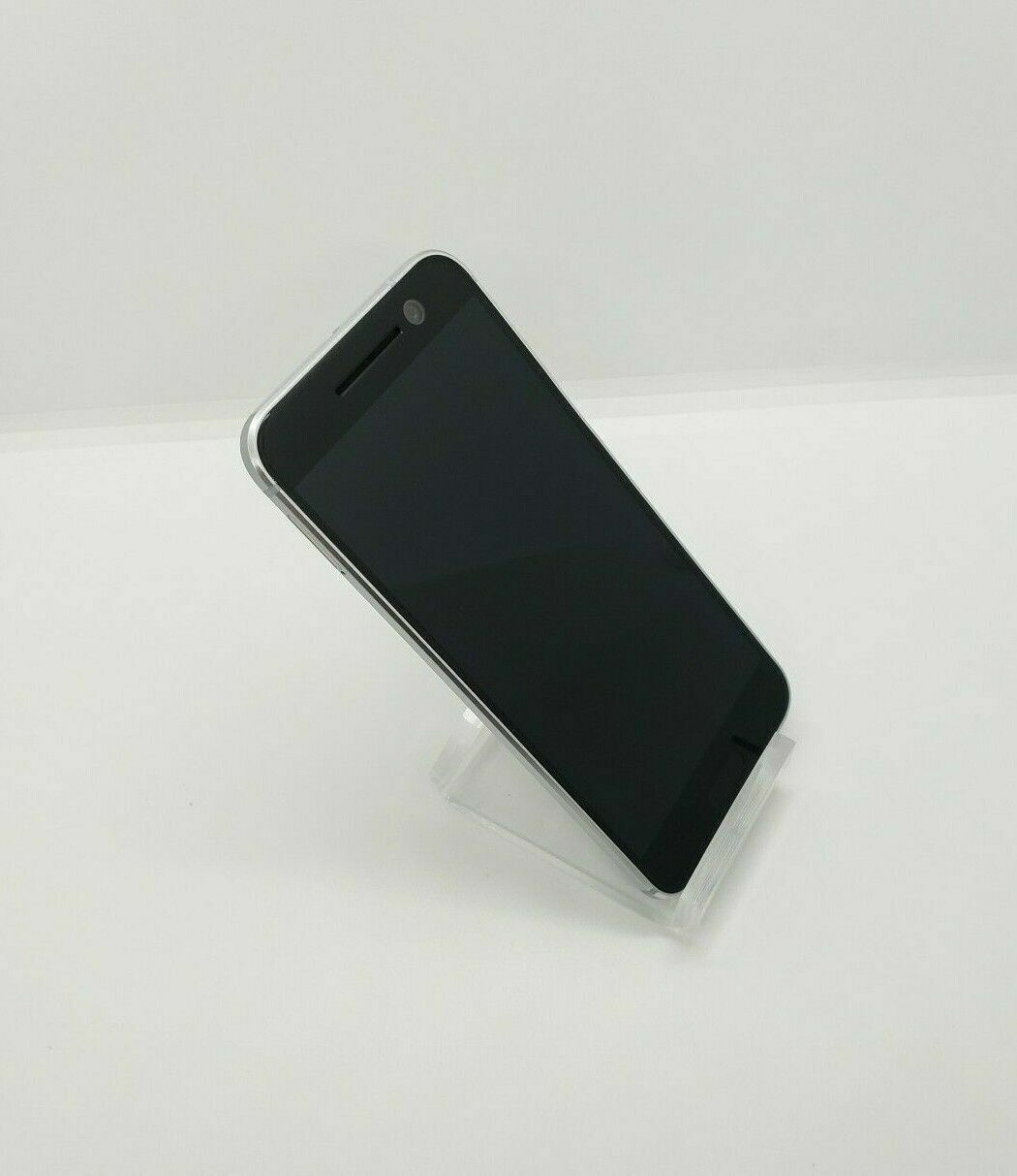 HTC 10 32GB Silver Verizon Android 4G LTE Smartphone HTC6545L
