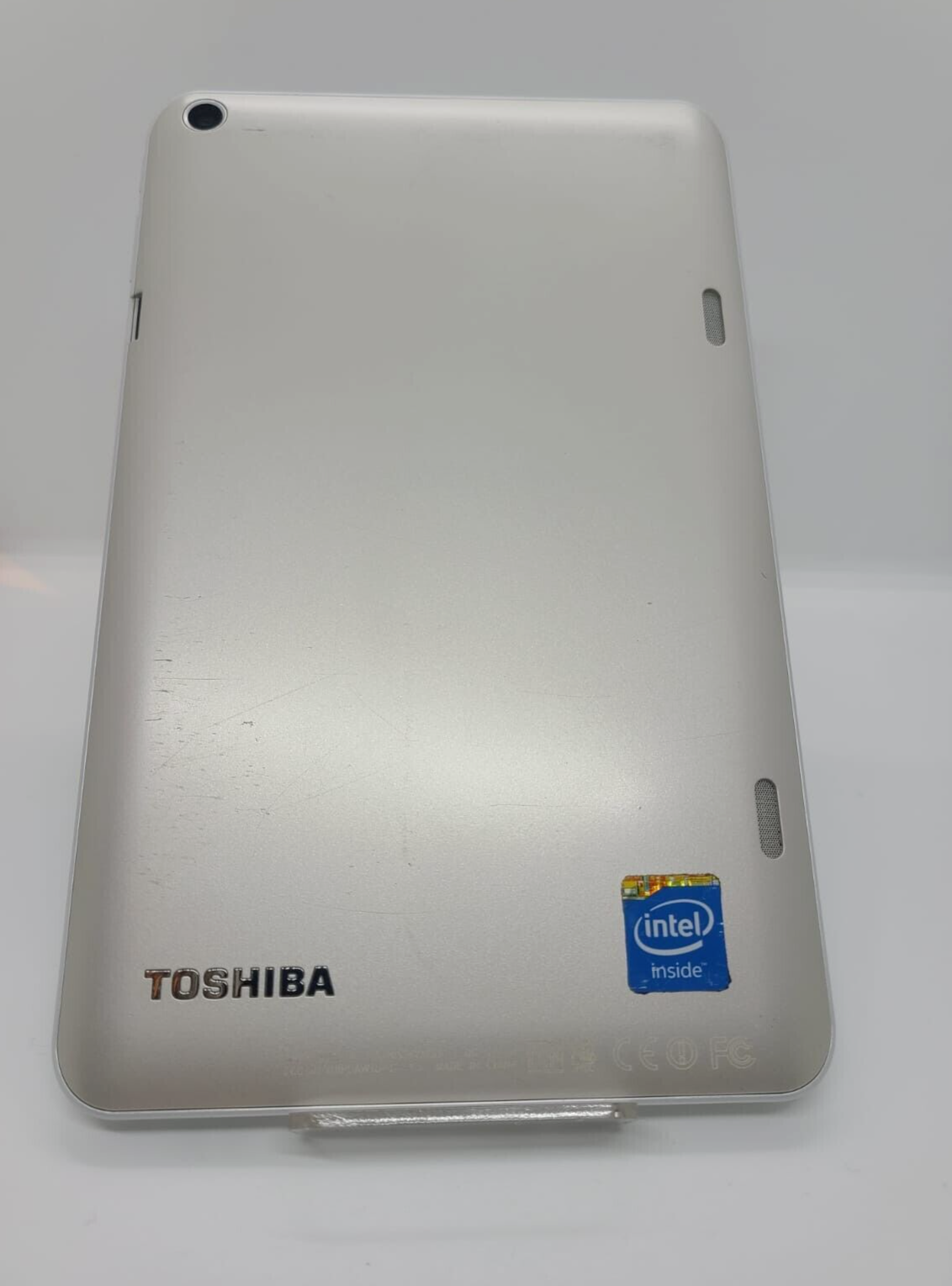 Windows 10 Tablet Toshiba Encore 2  2GB RAM 32GB WT8-B32CN