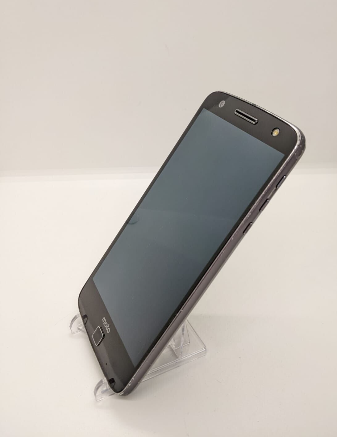 Motorola Moto Z Force Droid Verizon Android 4G Smartphone Black XT1650-02 (B-)