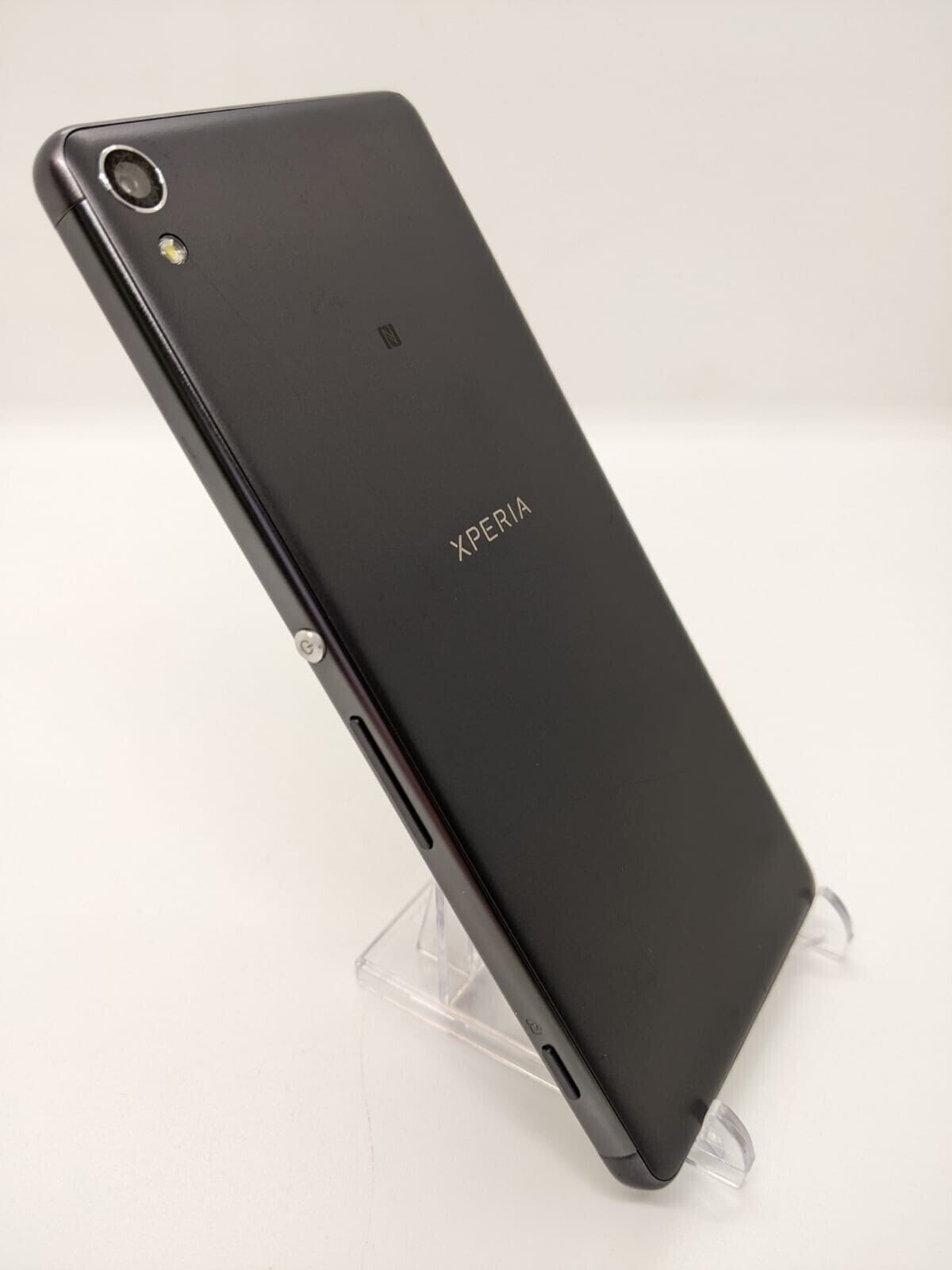 Sony Xperia XA 16GB Unlocked Gray Android 4G LTE Smartphone F3113