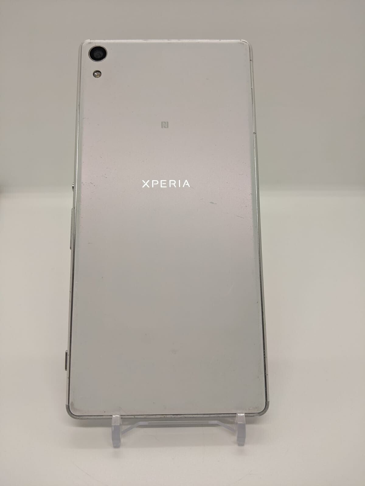 Sony Xperia XA Ultra 16GB Factory Unlocked Smartphone F3213 White