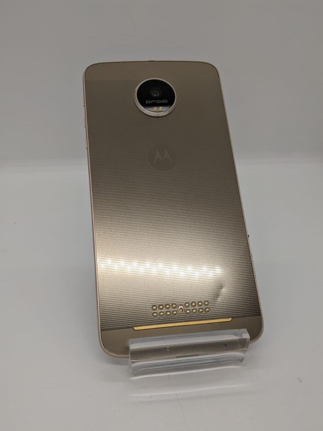 Motorola Moto Z Droid 32GB Gold Verizon Android 4G Smartphone XT1650-01