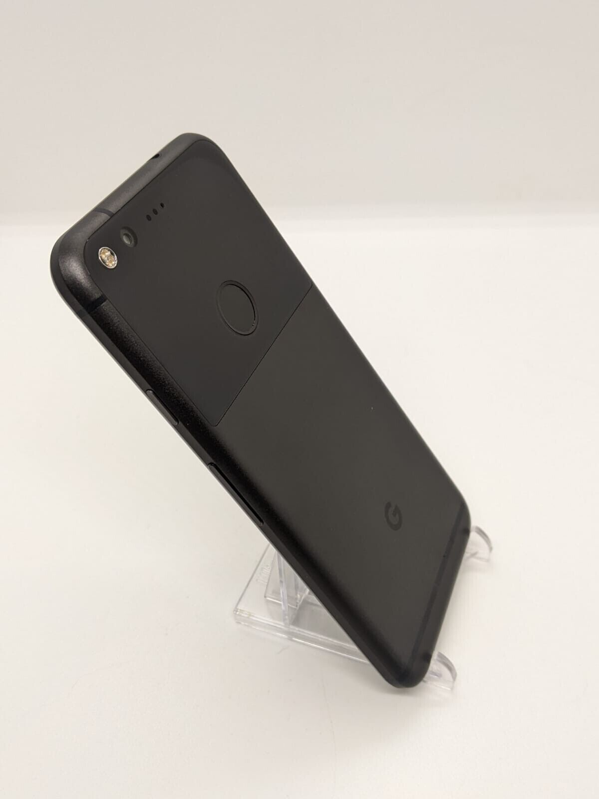 Google Pixel 32GB Unlocked Android 4G LTE Smartphone G-2PW4100 *New Battery