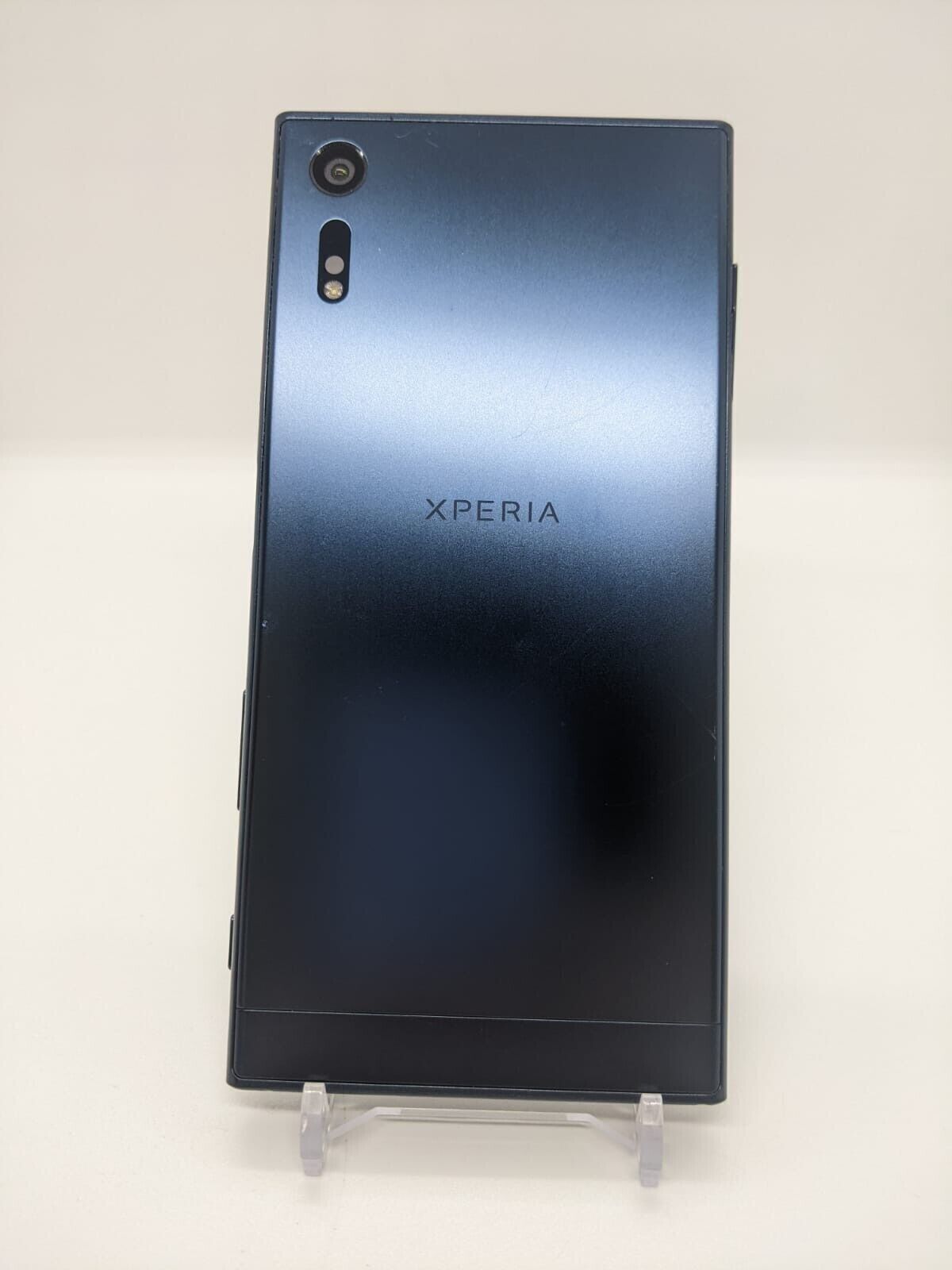 Sony Xperia XZ 32GB Unlocked 4G LTE Smartphone F8331