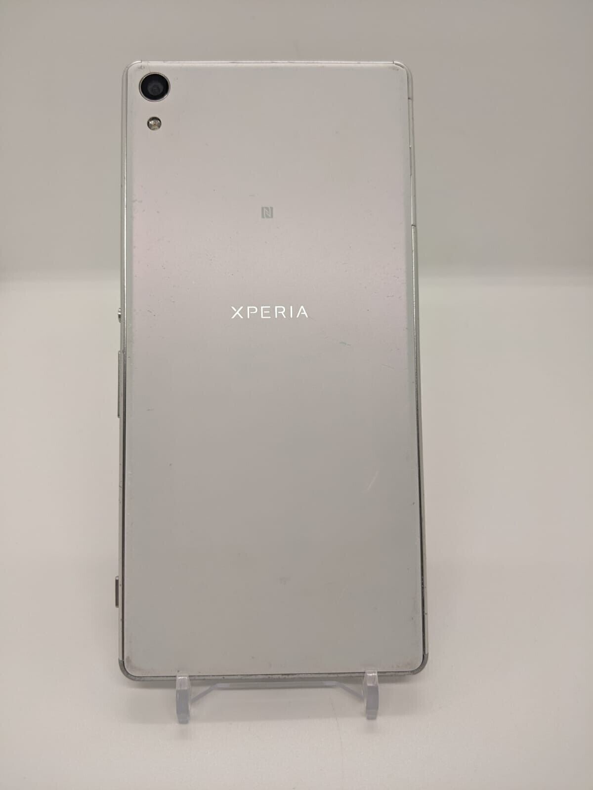 Sony Xperia XA Ultra 16GB Factory Unlocked Smartphone F3213 White