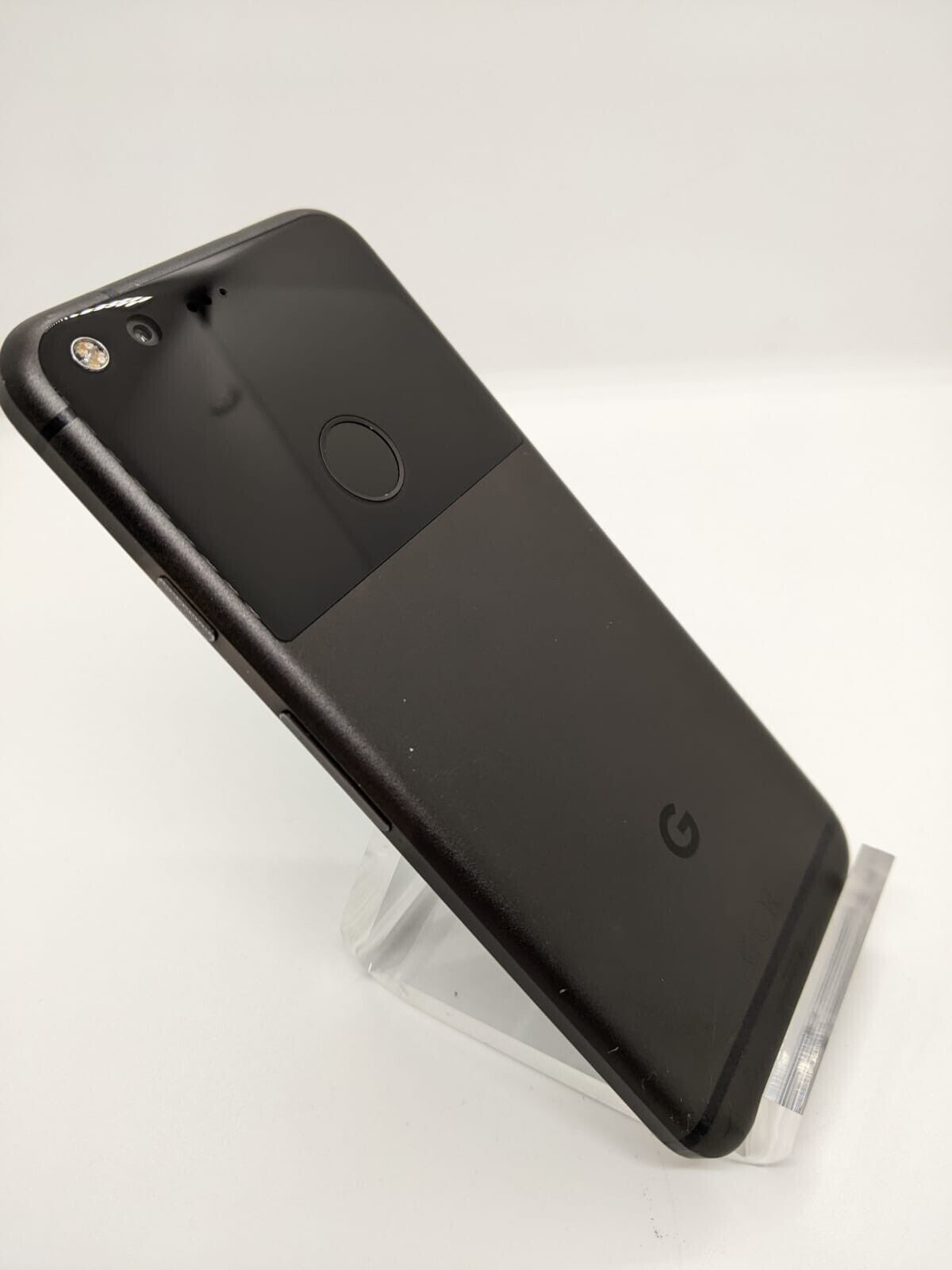 Google Pixel 128GB Unlocked Android 4G LTE Black Smartphone New Battery!