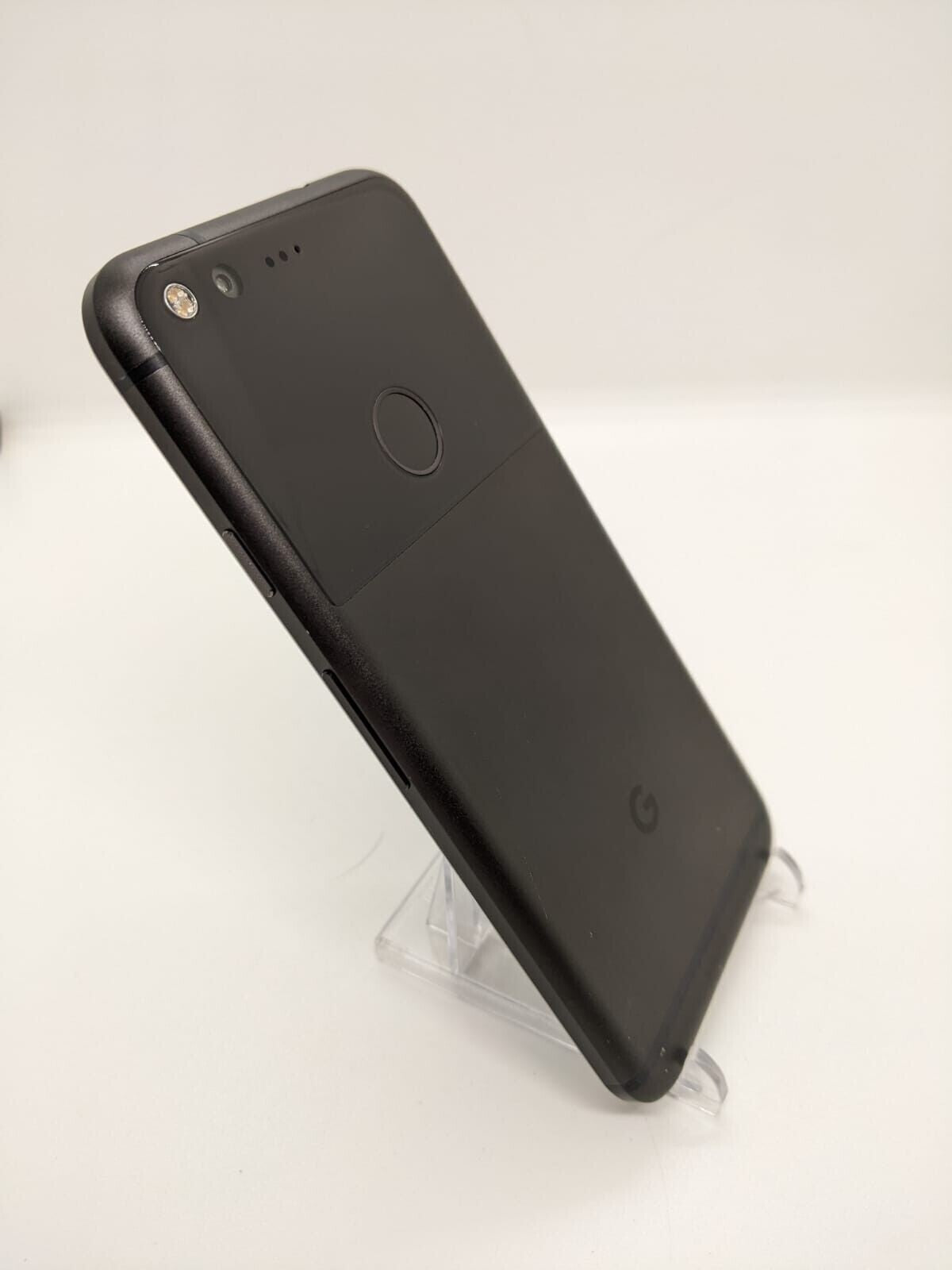 Google Pixel 128GB Network Unlocked 4G LTE Black Android Smartphone New Battery!