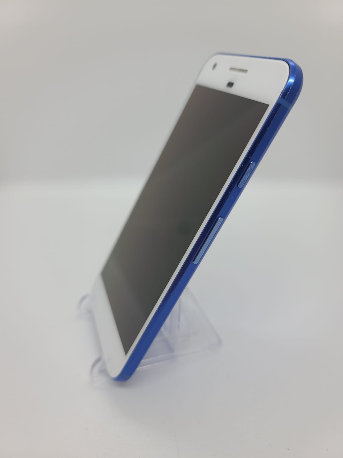 Google Pixel 32GB Network Unlocked 4G LTE Smartphone G-2PW4100 Blue New Battery!