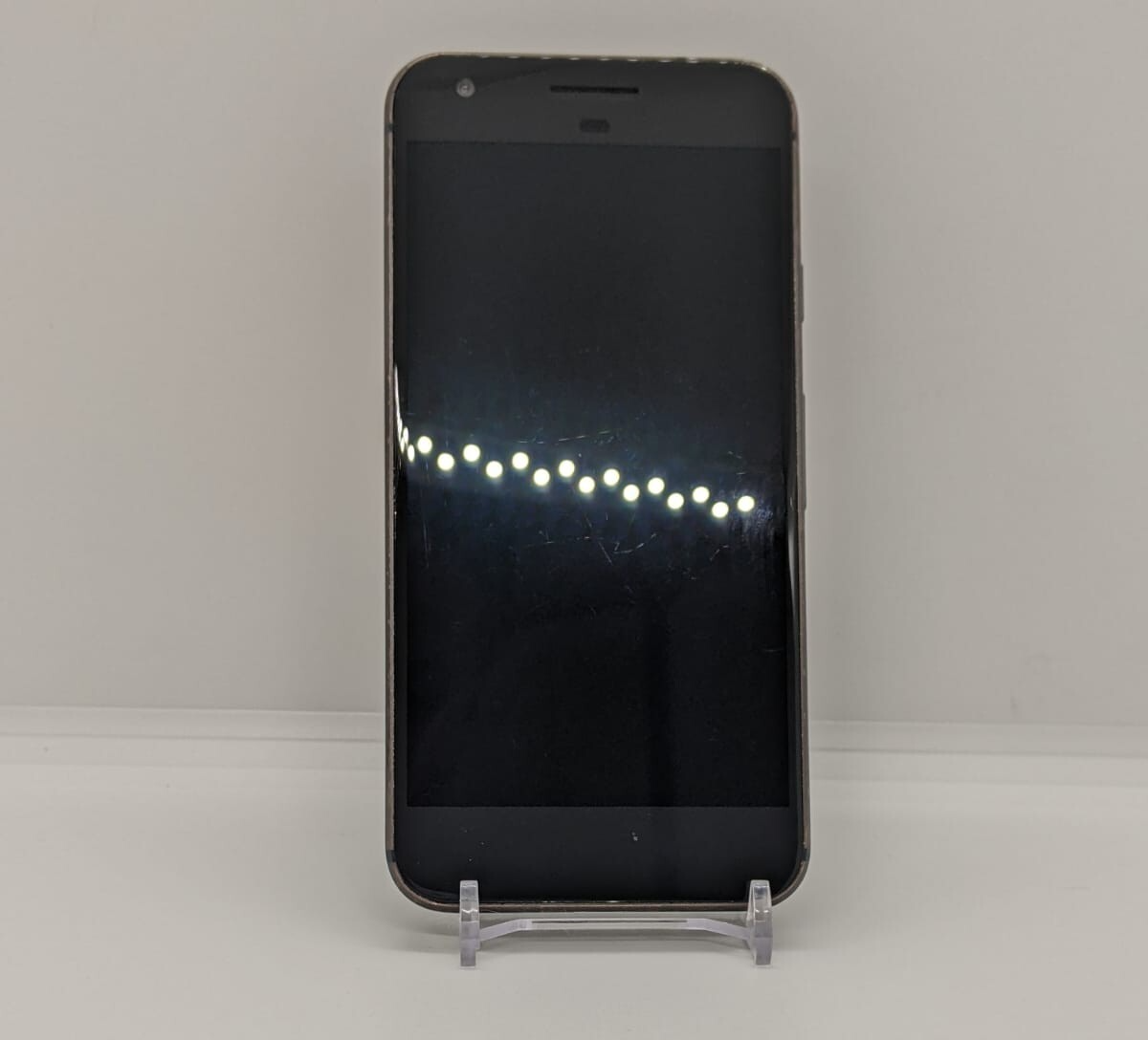 Google Pixel 32GB Network Unlocked Android Smartphone G-2PW4100  -New Battery!!