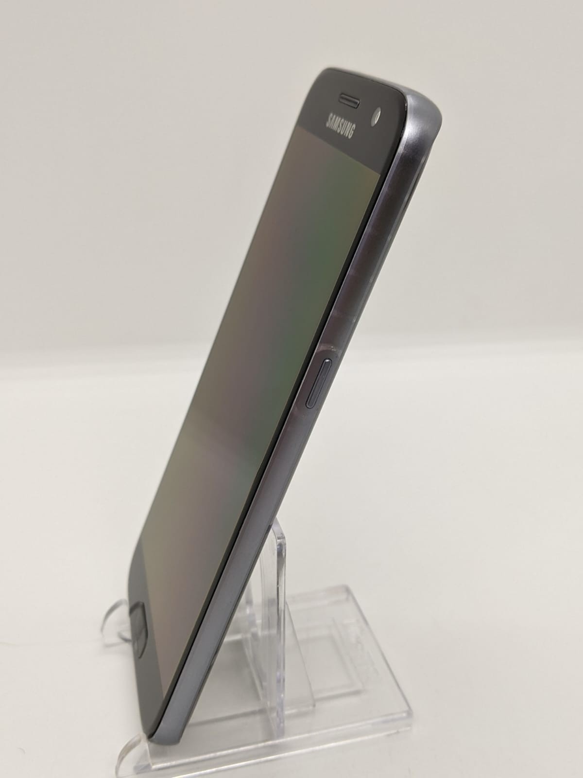 Samsung Galaxy S7 32GB Factory Unlocked 4G LTE  Android Smartphone SM-G930U