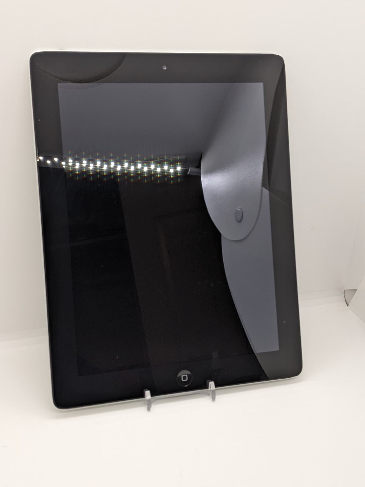 Lot of 2 - Apple iPad 3 32GB Wi-Fi Only Tablet A1416  MC706LL/A 9.7" iOS 9.3.5