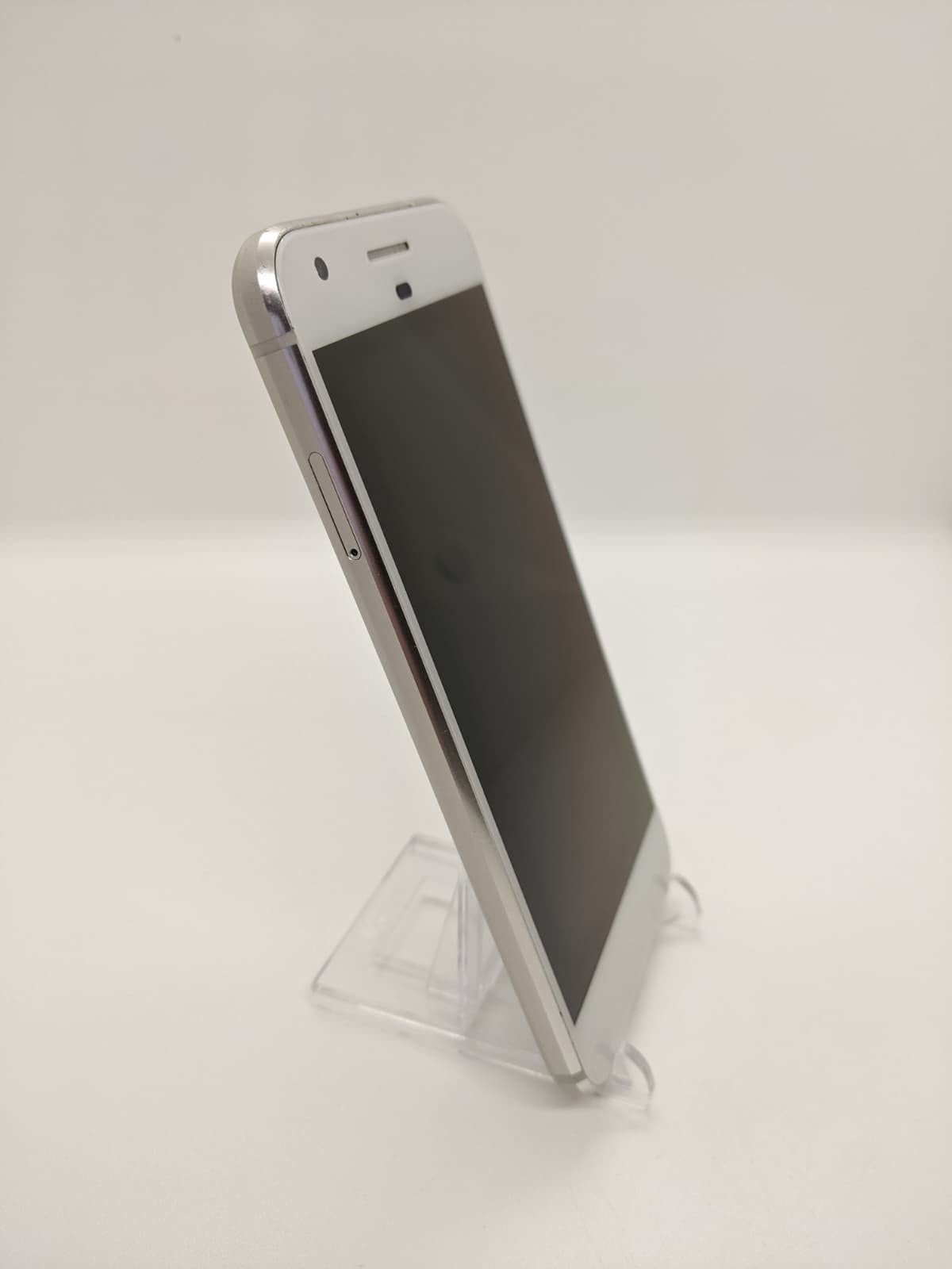 Google Pixel 32GB Network Unlocked Android Smartphone G-2PW4100 New Battery! B