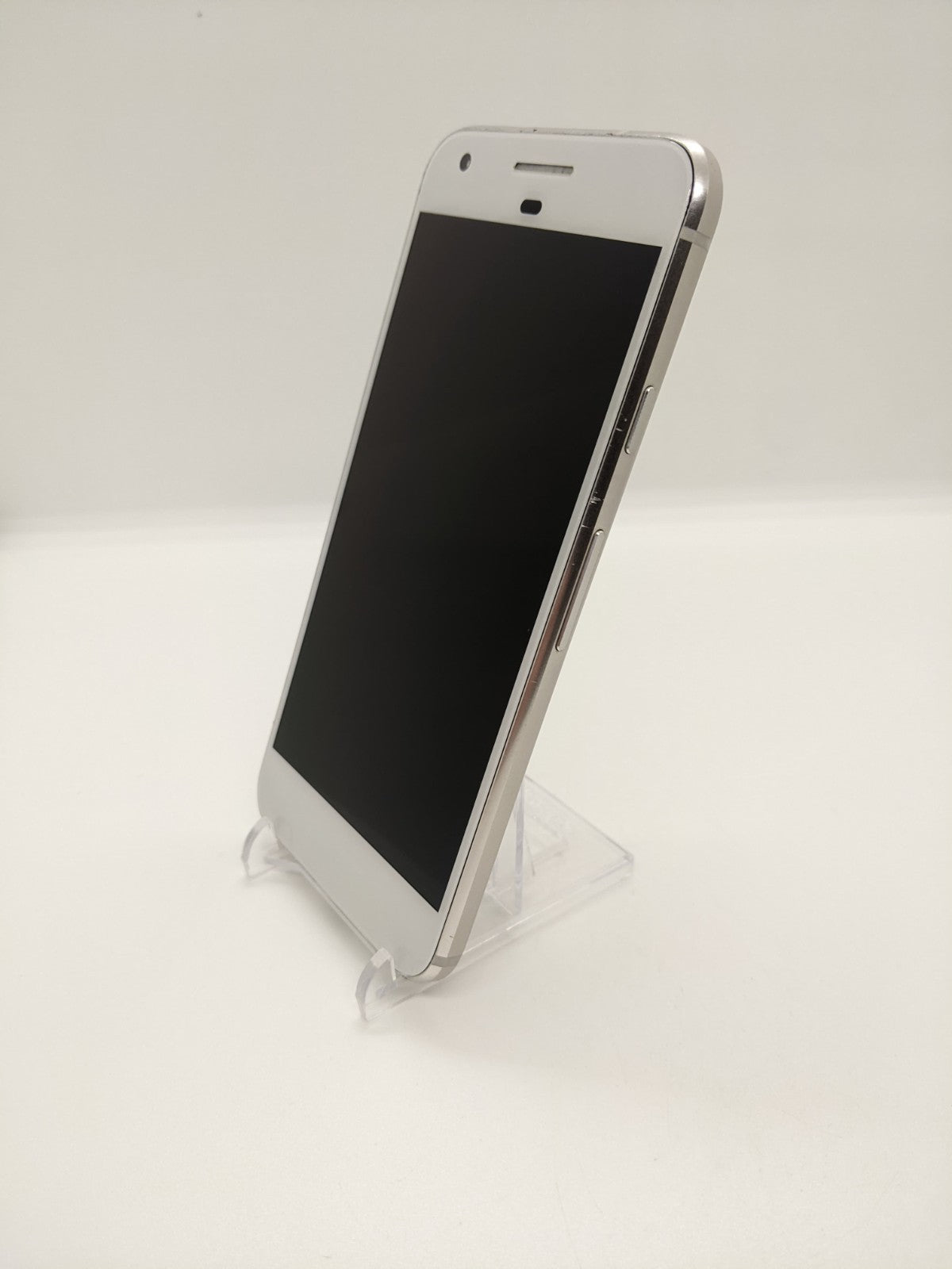 Google Pixel 32GB Network Unlocked Android Smartphone G-2PW4100 New Battery! B