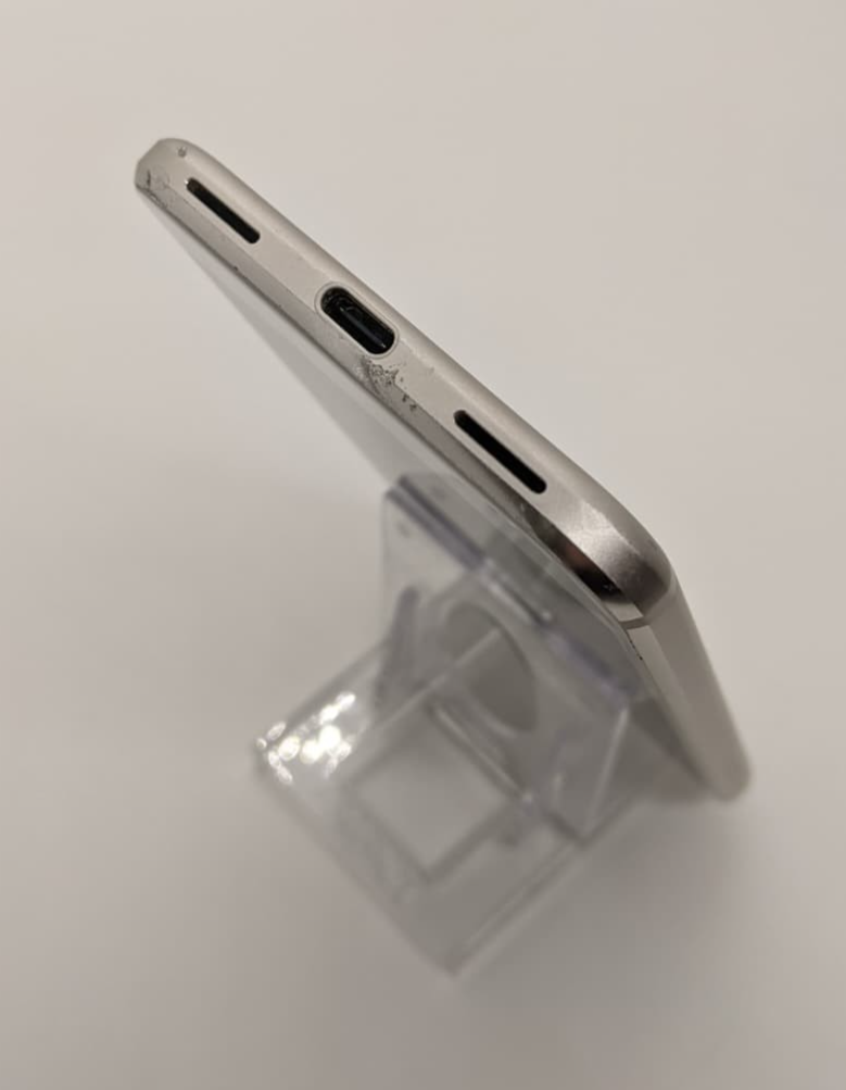 Google Pixel 32GB Network Unlocked Android Smartphone G-2PW4100 New Battery! B