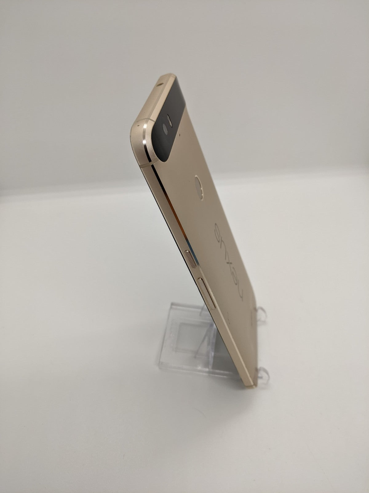 Degoogled Nexus 6P 64GB Magisk Rooted Lineage OS Kali Nethunter New Battery Gold