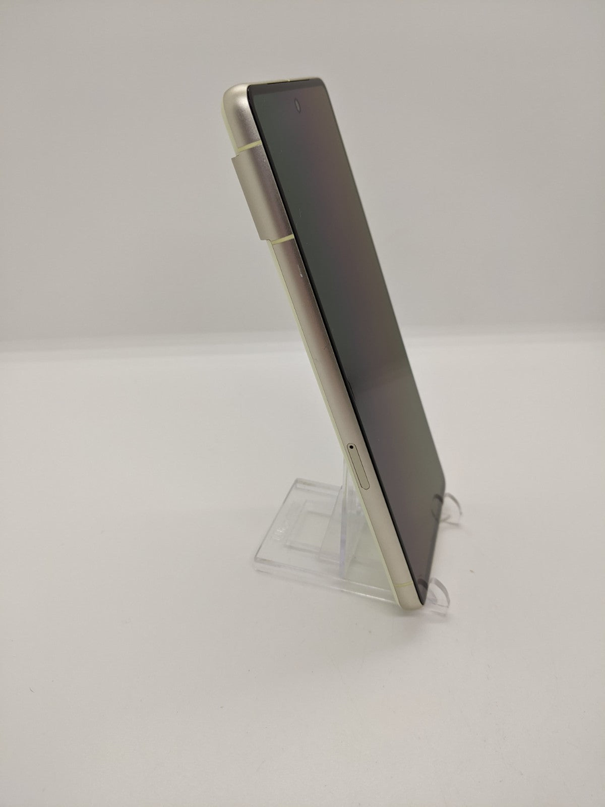 Degoogled Pixel 7 128GB 8GB RAM Graphene OS 5G Hardened Privacy Smartphone Lemon