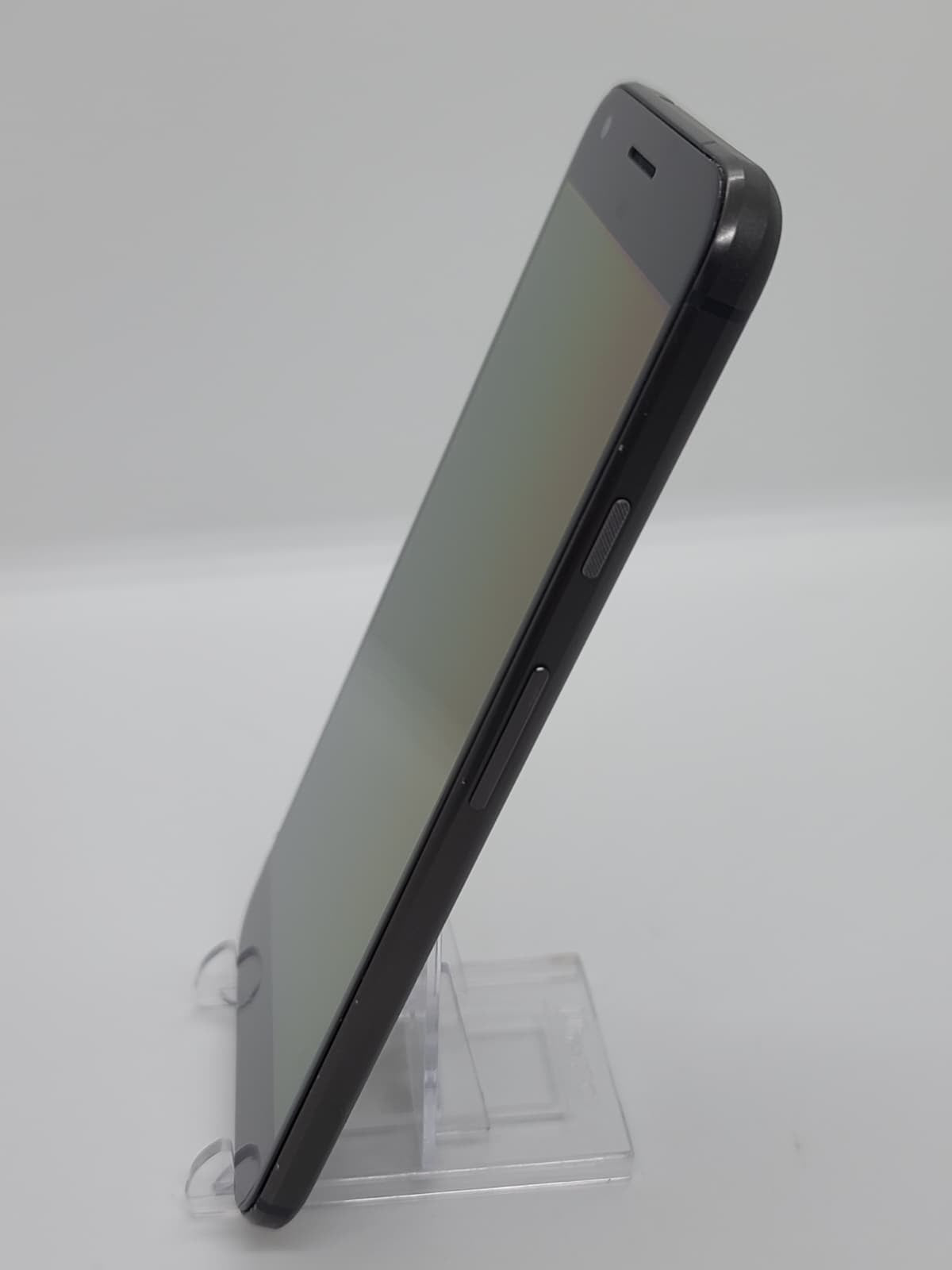 Google Pixel XL 32GB Network Unlocked Android Black Smartphone G-2PW2100