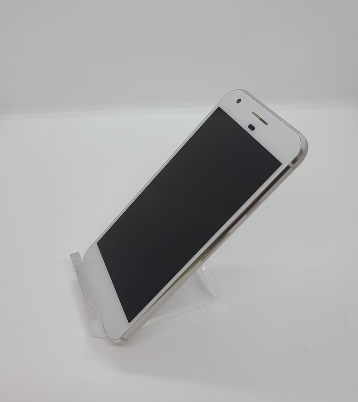 Google Pixel 32GB Network Unlocked Android Smartphone G-2PW4100 New Battery!