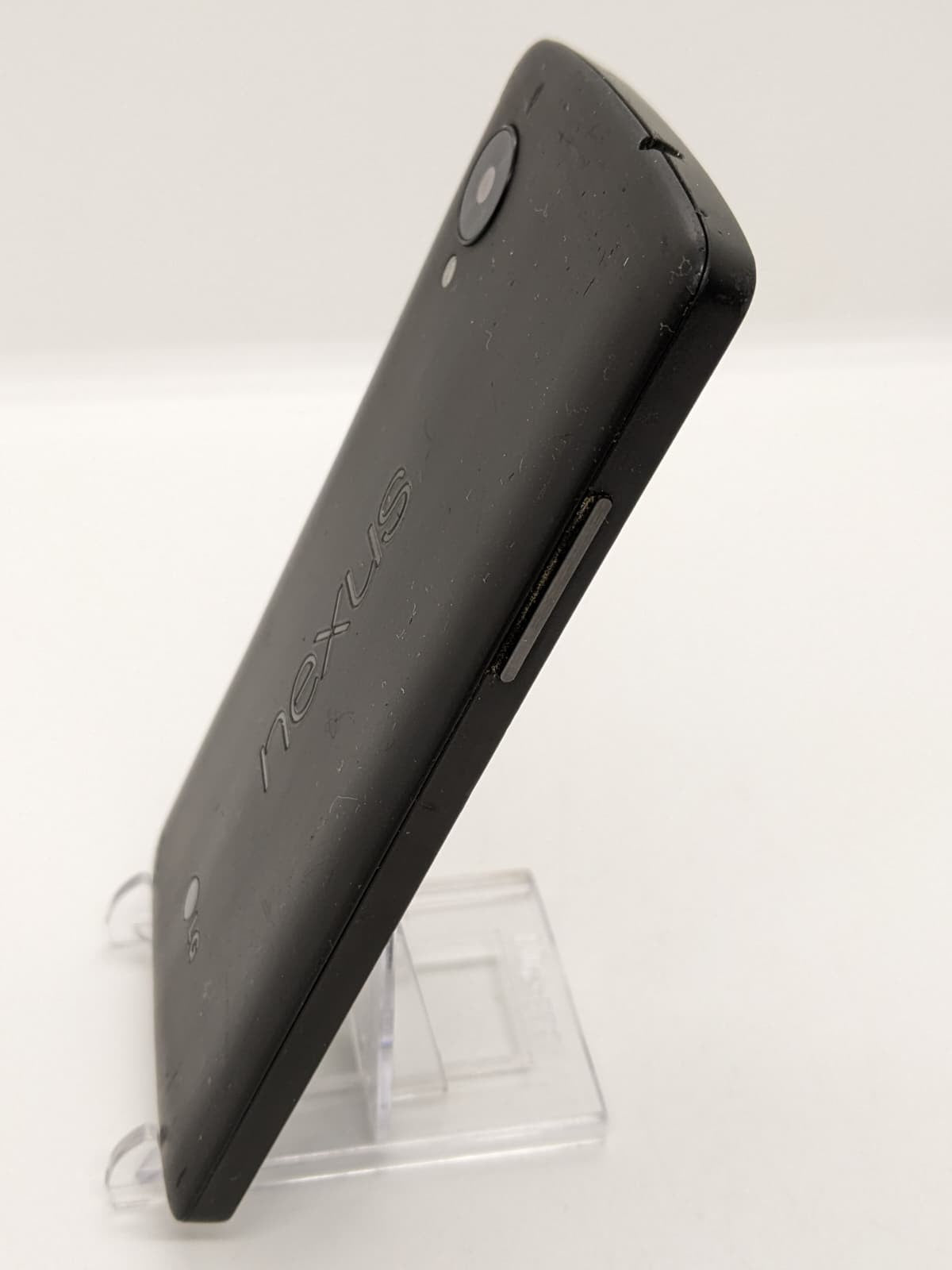 Degoogled Rooted Nexus 5 16GB GSM Lineage OS 14 Black Smartphone D820 2GB RAM