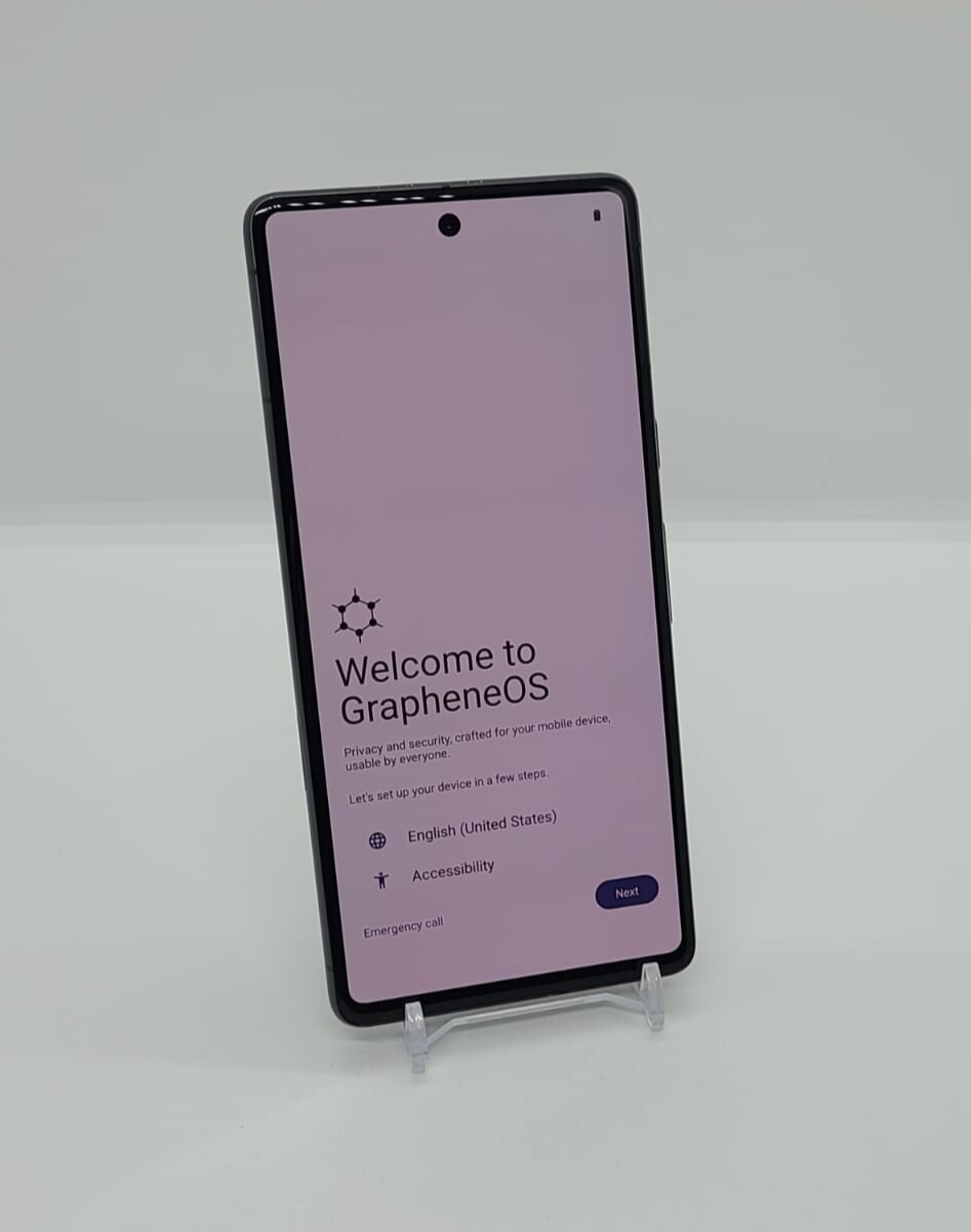 Degoogled Pixel 7 128GB 8GB RAM Graphene OS 5G Smartphone Obsidian GVU6C