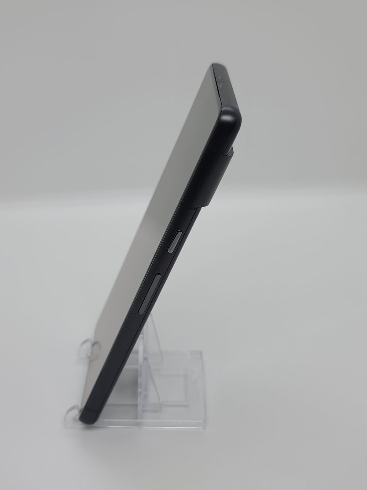 Degoogled Pixel 7 128GB 8GB RAM Graphene OS 5G Smartphone Obsidian GVU6C