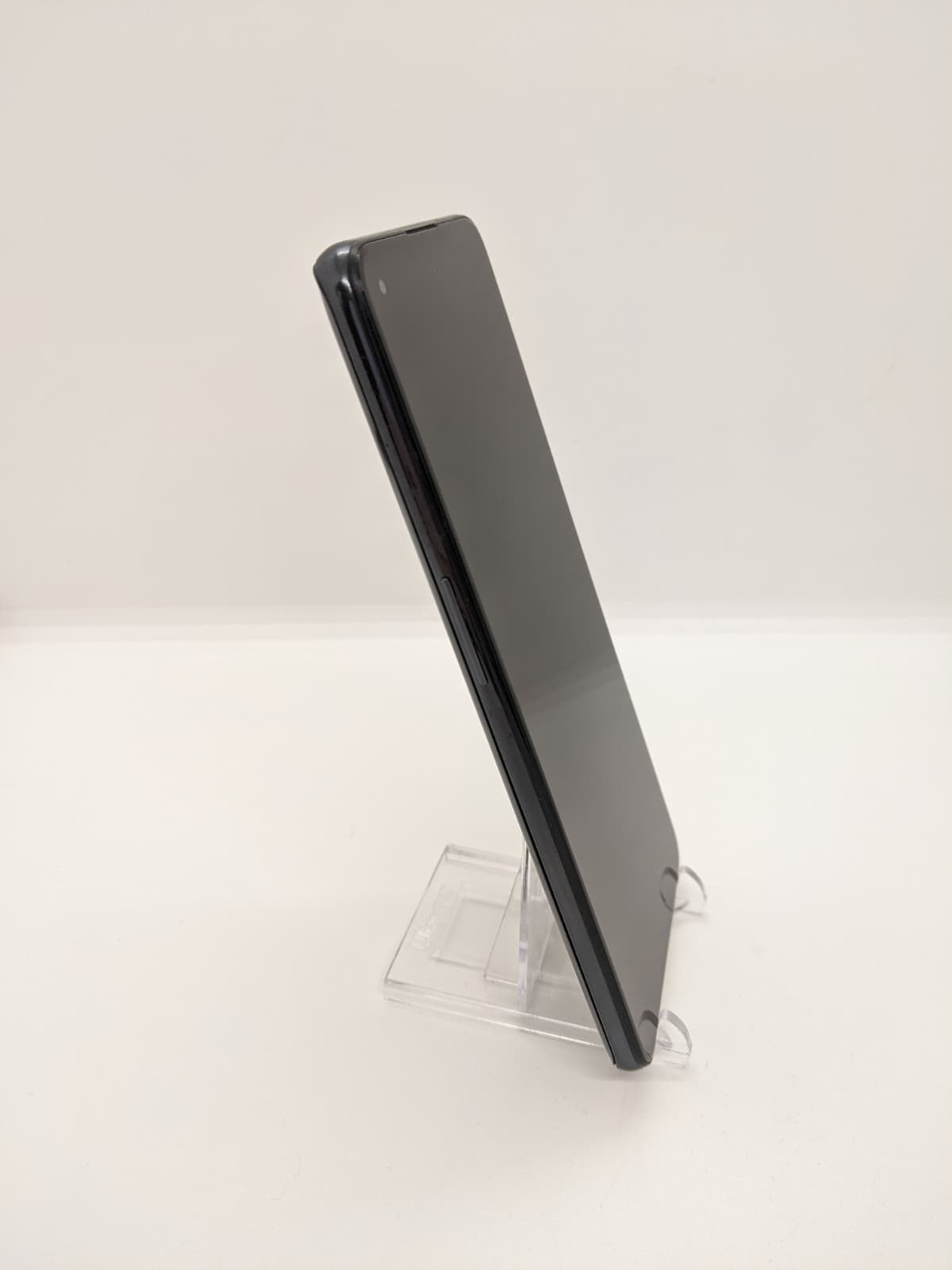 Degoogled OnePlus 9 5G 128GB 8GB RAM Android 16, Lineage 23 Unlocked Bootloader