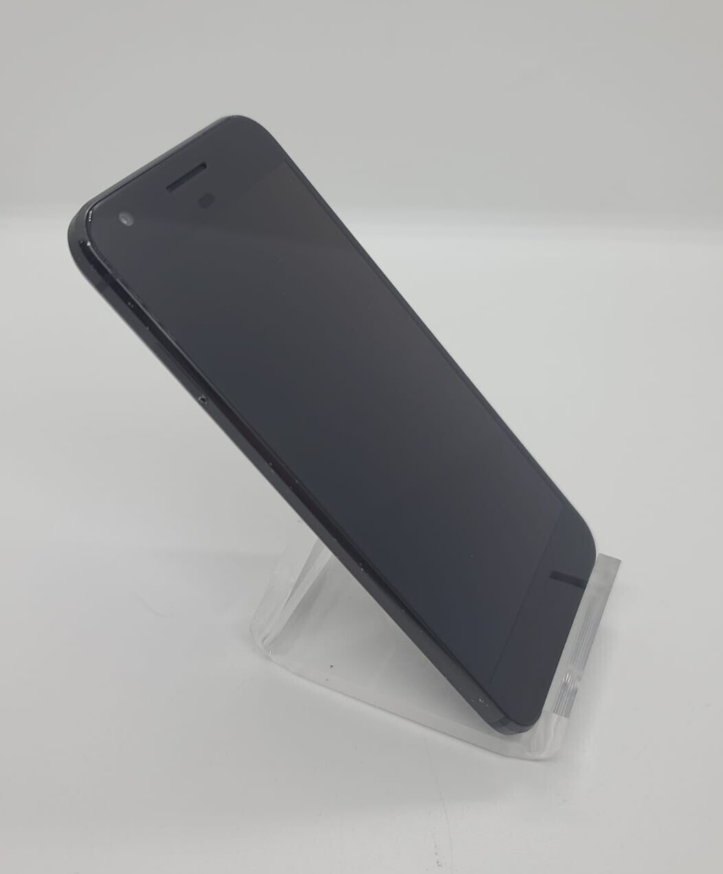 Google Pixel 32GB Network Unlocked Android Smartphone G-2PW4100 New Battery!