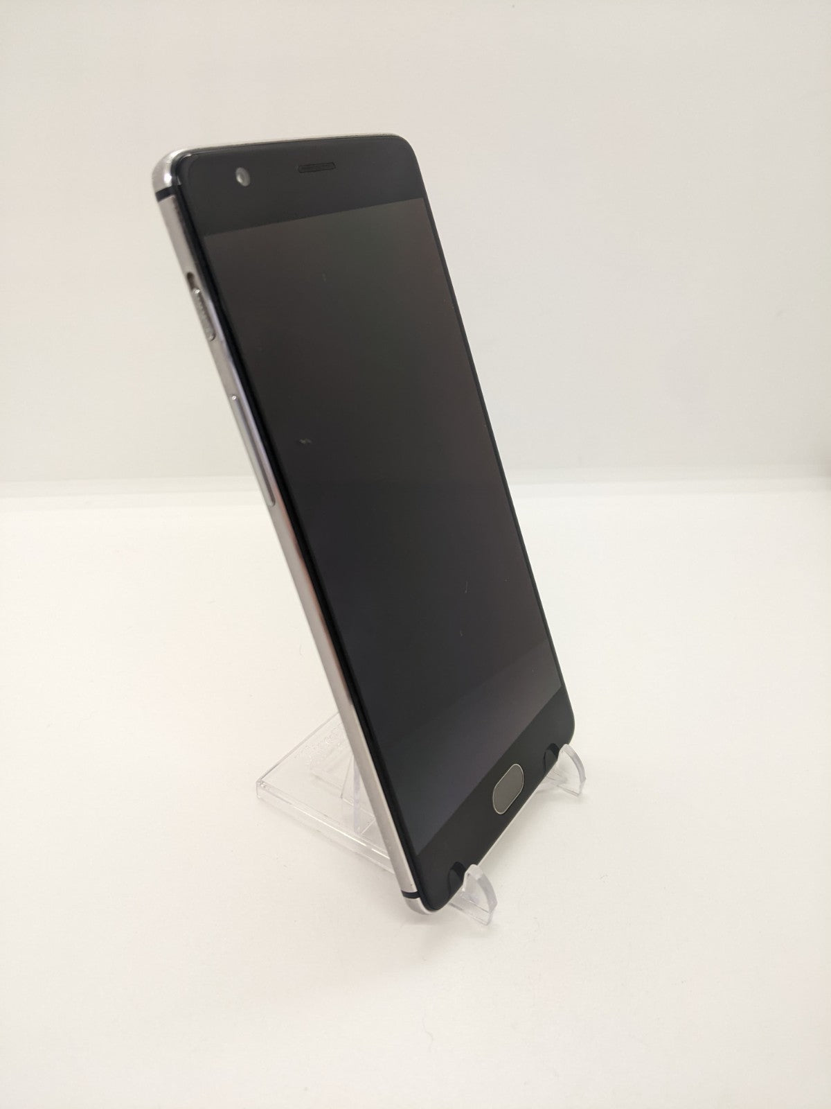 OnePlus 3 64GB 6GB RAM Magisk Rooted Android 10, Lineage OS 17.1 Smartphone