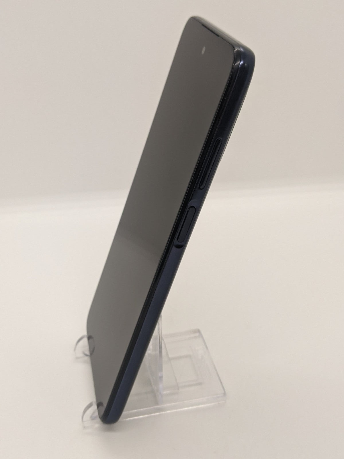 Moto G 5G (2022) 64GB Cricket Unlocked 4GB RAM Android Smartphone XT2213-1