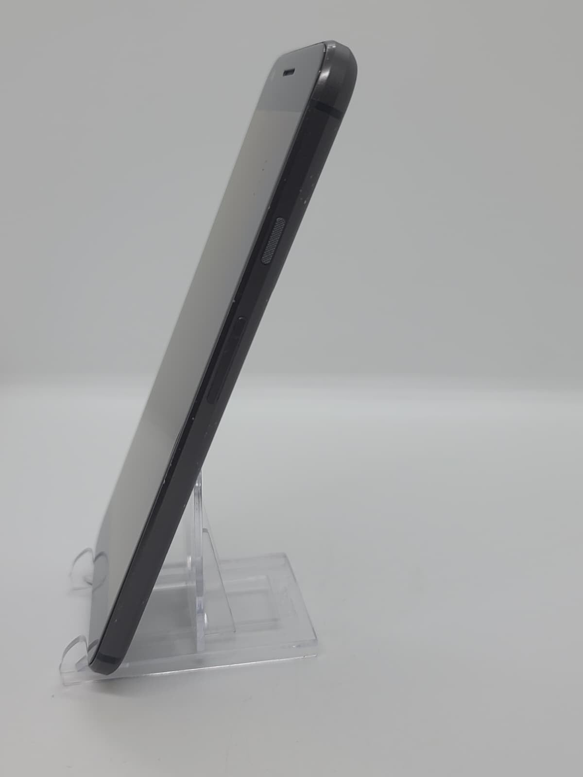 Degoogled Pixel XL 128GB Rooted Lineage OS 22.2 Kali Nethunter New Battery!