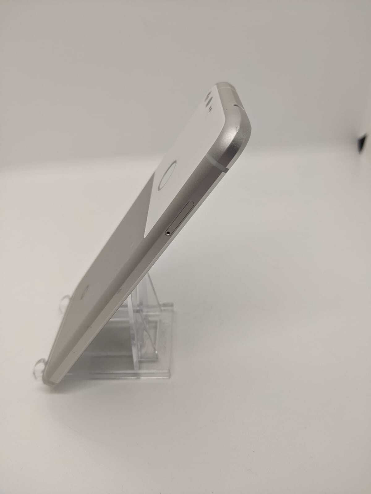 Google Pixel 32GB Unlocked Android Silver Smartphone New Battery Installed!!