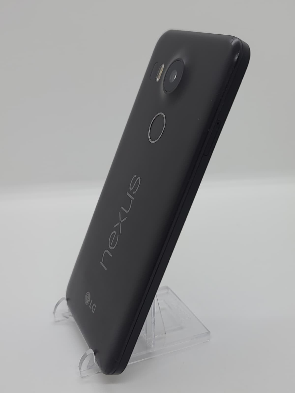 Degoogled Nexus 5X 16GB Magisk Rooted Android 8.1.0 Lineage OS 15.1 Smartphone