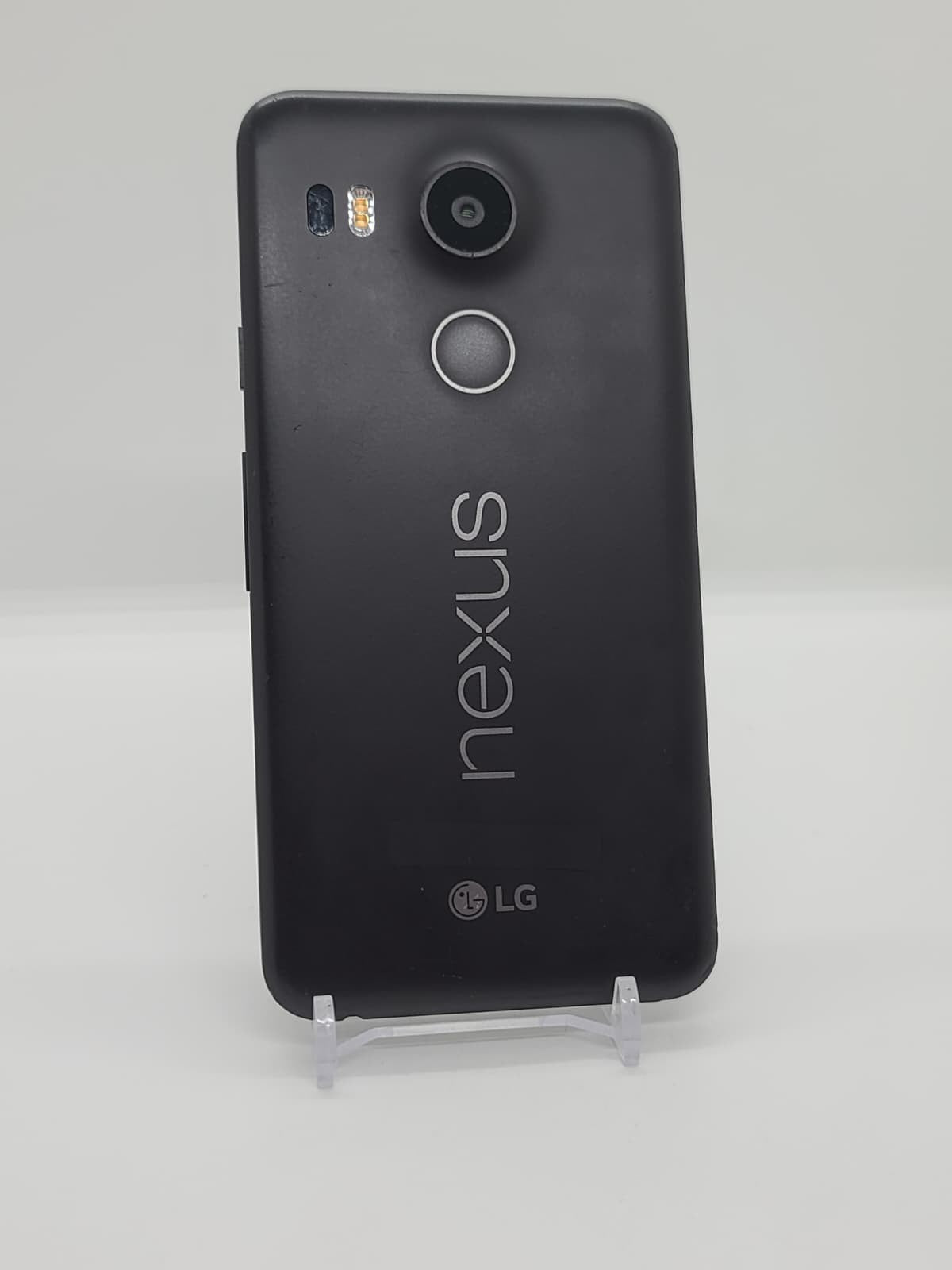 Degoogled Nexus 5X 16GB Magisk Rooted Android 8.1.0 Lineage OS 15.1 Smartphone