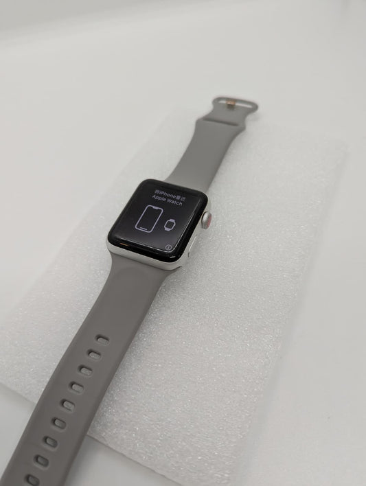 Apple Watch Series 3 16GB 42mm GPS+Cellular A1861 MTGR2LL/A Aluminum Smartwatch
