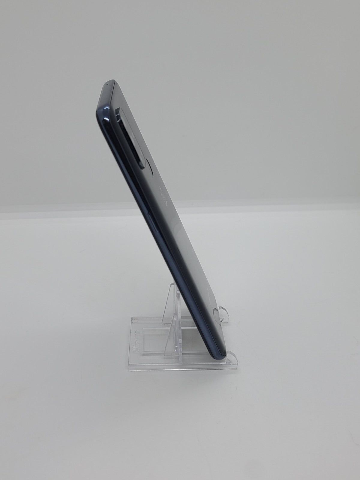 OnePlus Nord N10 5G 128GB T-Mobile/ Unlocked 6GB RAM Android Smartphone BE2028 B