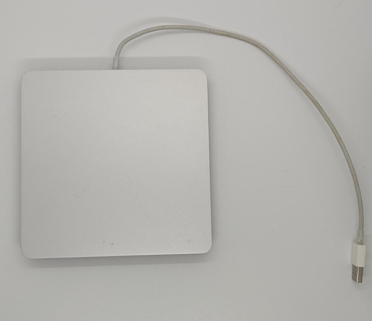 Apple USB SuperDrive (A1379) USB 2.0 External Optical CD-RW/DVD-RW Burner USED