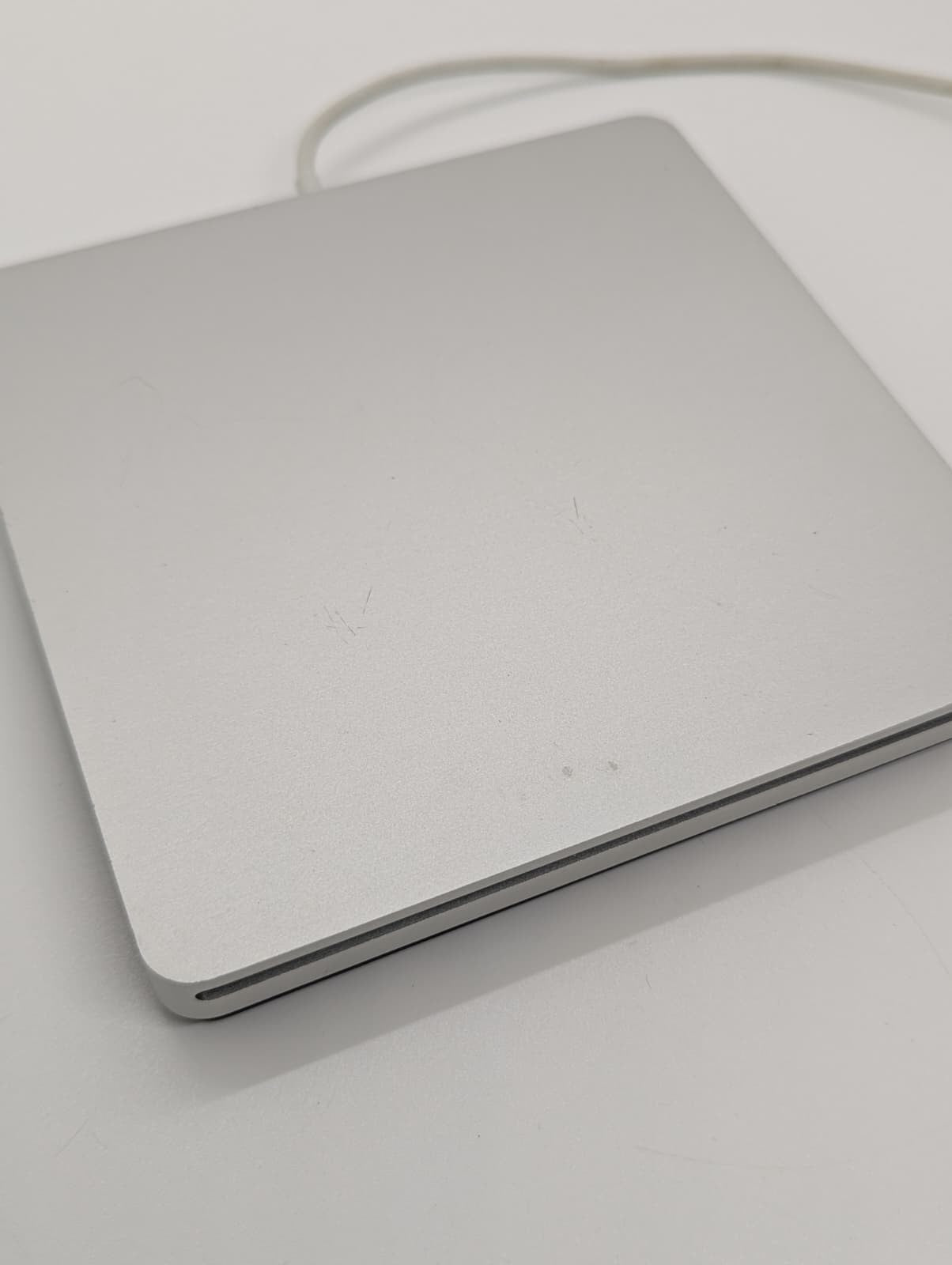 Apple USB SuperDrive (A1379) USB 2.0 External Optical CD-RW/DVD-RW Burner USED