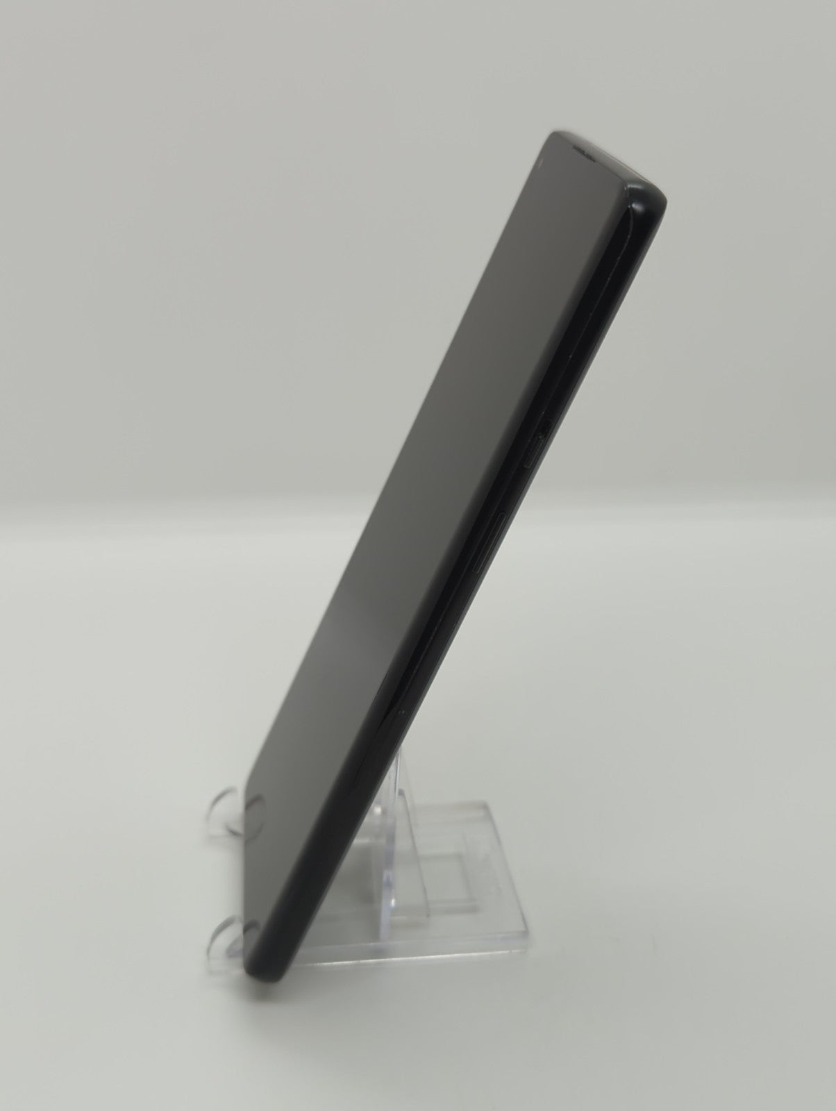 OnePlus 8 Pro 256GB Rooted LSPosed Framework 12GB RAM Android Smartphone IN2025