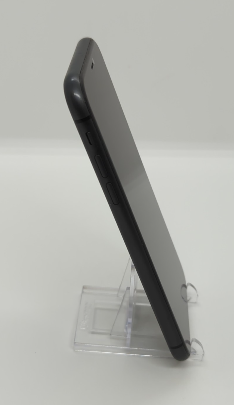 Apple iPhone 11 128GB (AT&T / Unlocked) 4GB RAM Smartphone A2111 MWJ02LL/A