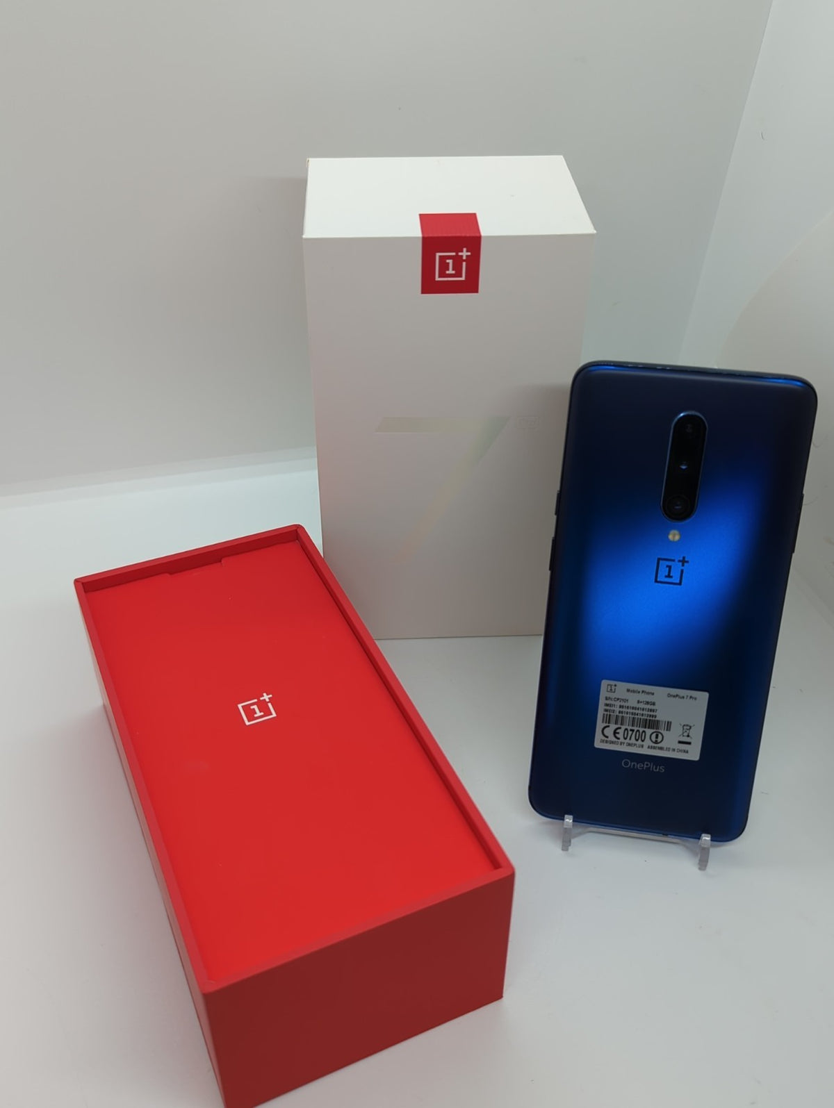 OnePlus 7 Pro 256GB Factory Unlocked Android Smartphone 8GB RAM Dual Sim GREAT