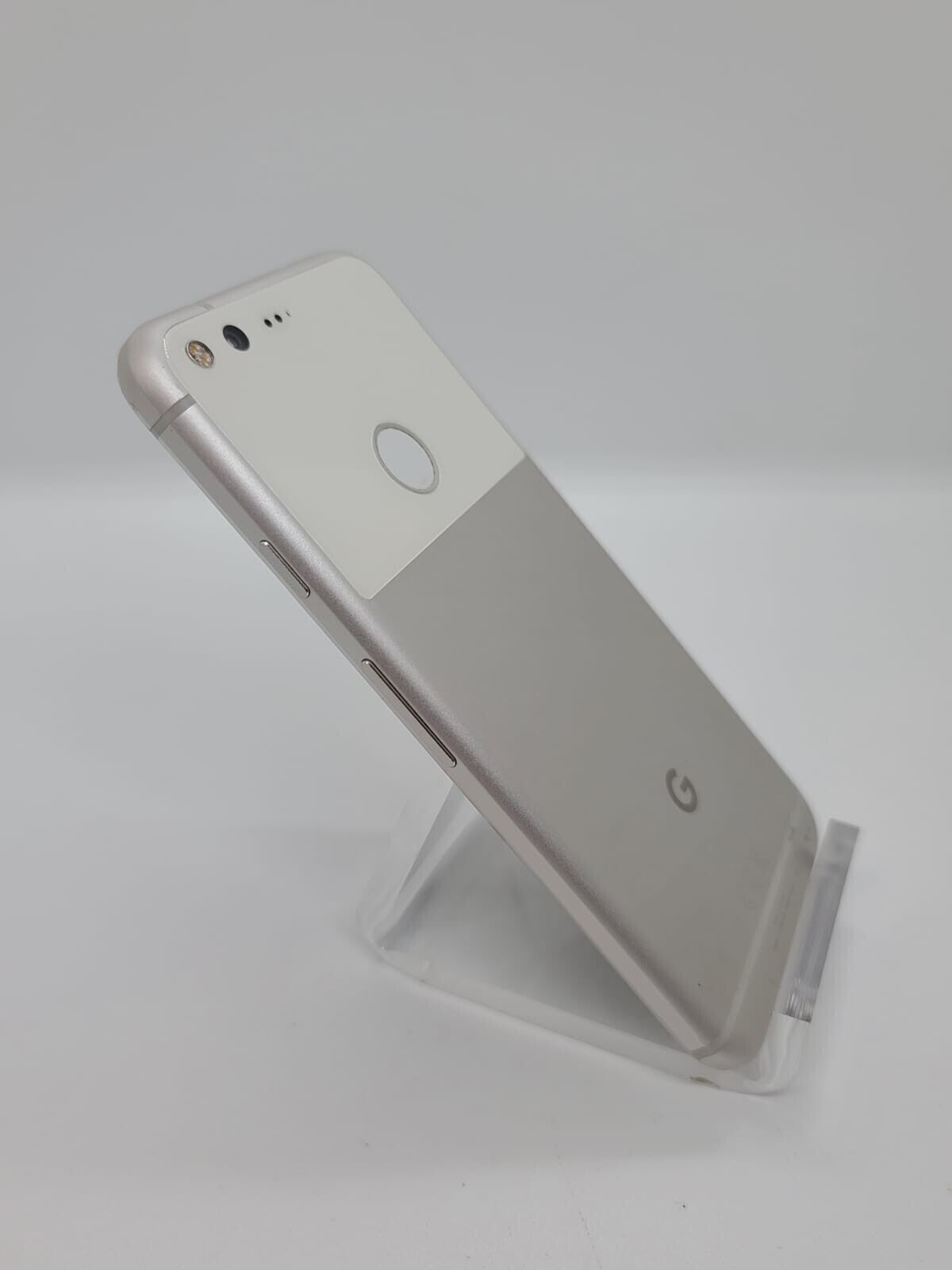Google Pixel 32GB Android 4G LTE Smartphone G-2PW4100 FOR PARTS WORKING